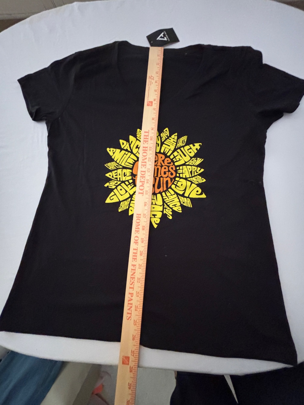 Here Comes the Sun Black Graphic Tee Women’s Size Large New with Tags - Picture 6 of 10